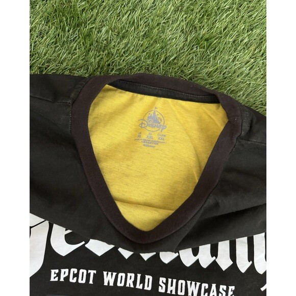 Disney Parks Germany Epcot World Theme Park Showcase T-shirt Men’s Size XL - Picture 3 of 6